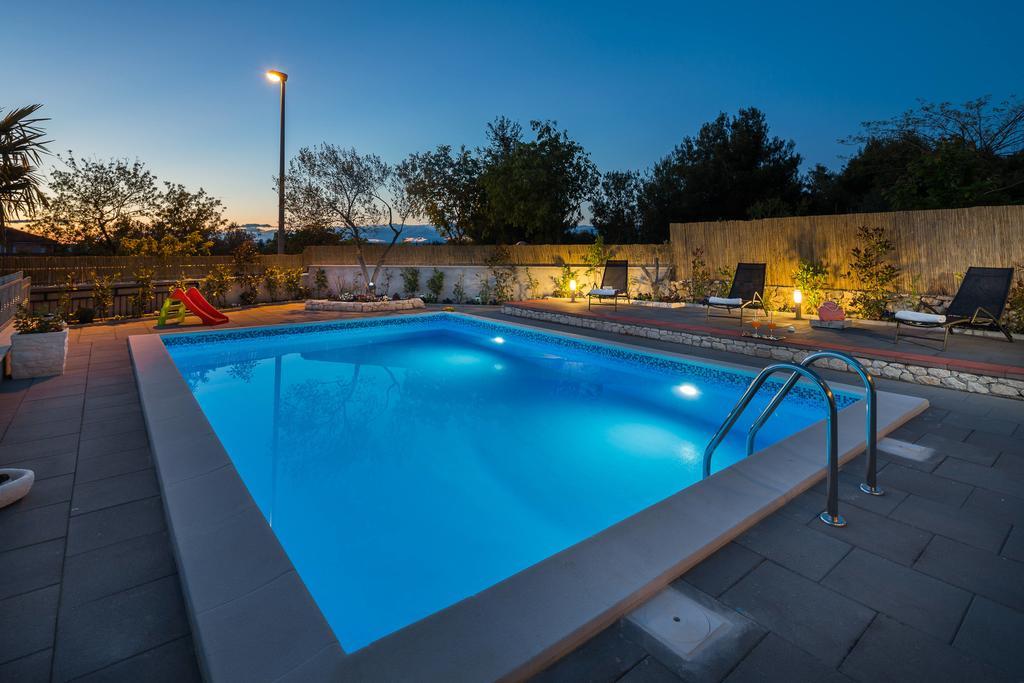 שיבניק Villa Otavia מראה חיצוני תמונה